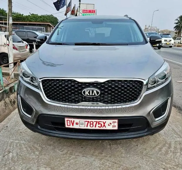 Kia Sorento 2018 Gray · Photo 1