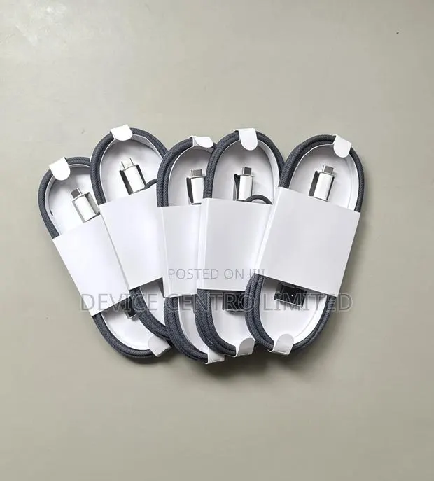 Apple Usb-c To Magsafe 3 Cable (Macbook Charger) · Photo 1
