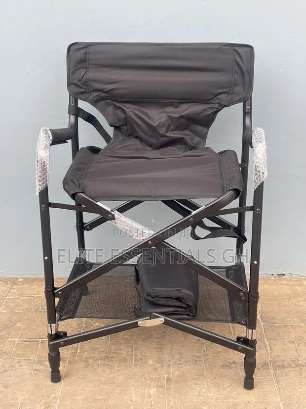 Make Up Chairs · Photo 1