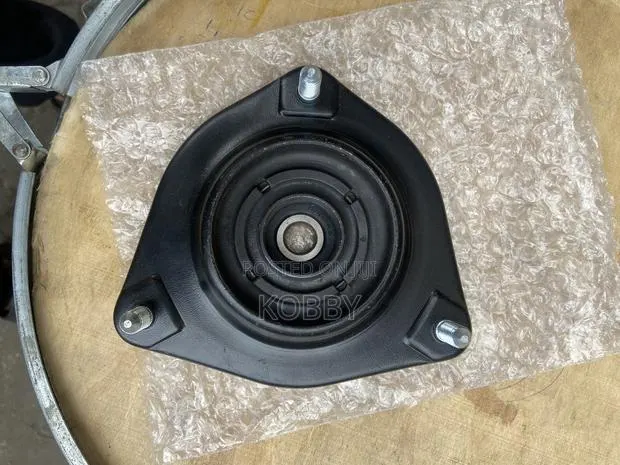 Hyundai Elantra 2012-2016 Top / Strut Mount · Photo 1