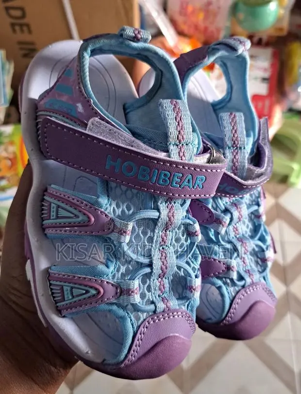 Comfortable Girls Sandals for 4 Years · Photo 1