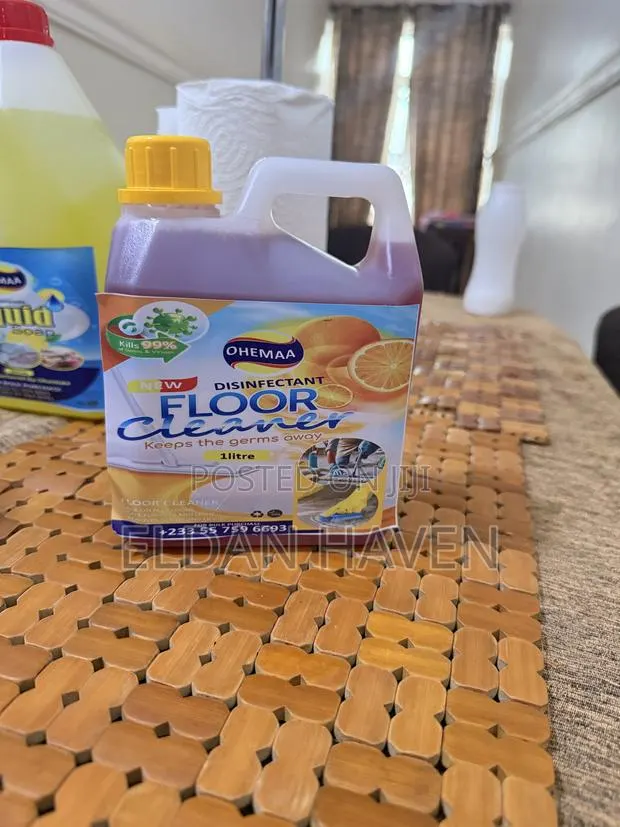 Very Effective Floor Cleaner · Photo 1