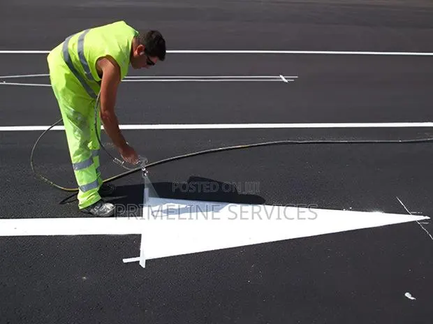 Car Parking Lot and Warehouse Strip Markings · Photo 1