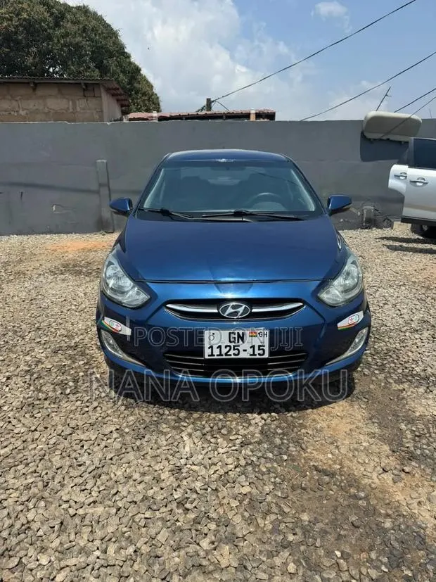 Hyundai Accent 2013 Blue · Photo 1