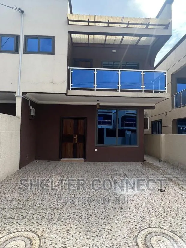 3bdrm Duplex in Oyarifa for rent · Photo 1