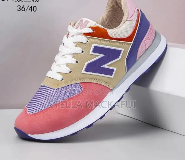 Unisex Sneaker Sizes 40-43 Only · Photo 1