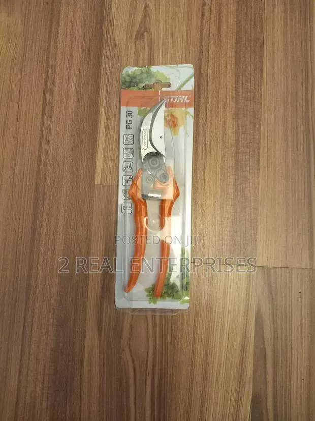 Stihl Pg 30 Garden Pruning Secateurs · Photo 1