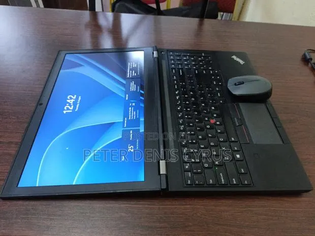 Laptop Lenovo ThinkPad P50 16GB Intel Core i7 SSD 1T · Photo 1
