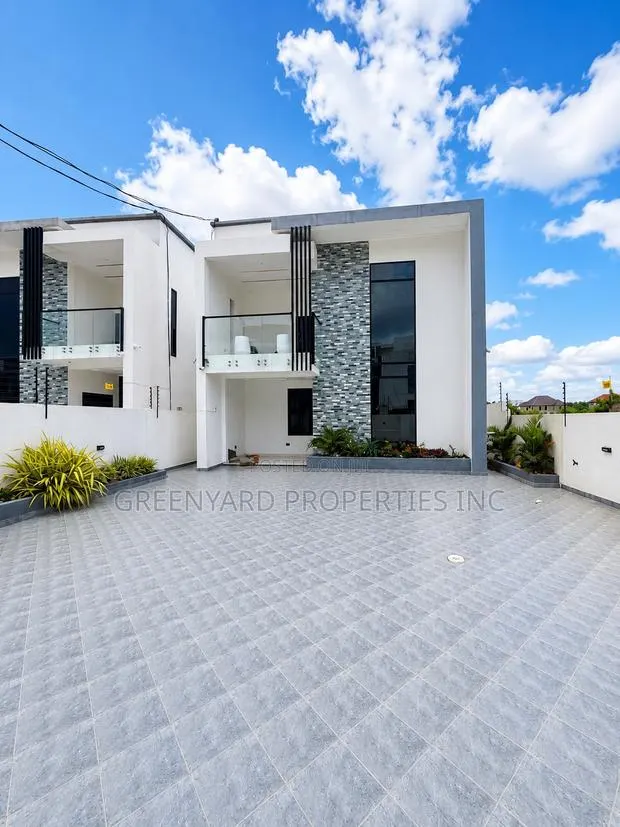 4bdrm House in Hills Makarios, East Legon for sale · Photo 1