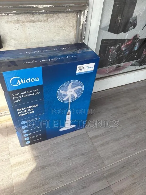 One Charge, Hours of Cooling Midea Rechargeable Fan · Photo 1