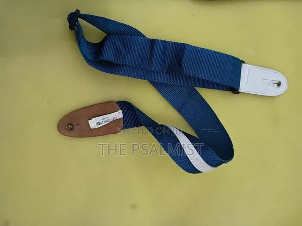 Levys Top Quality Leather Guitar Straps · Photo 1