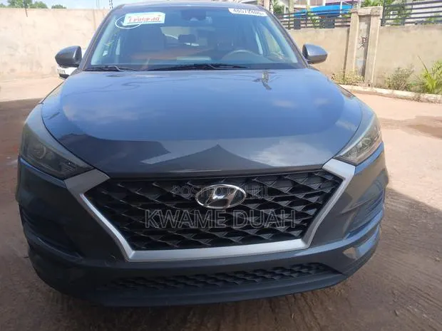 Hyundai Tucson SE FWD 2019 Gray · Photo 1