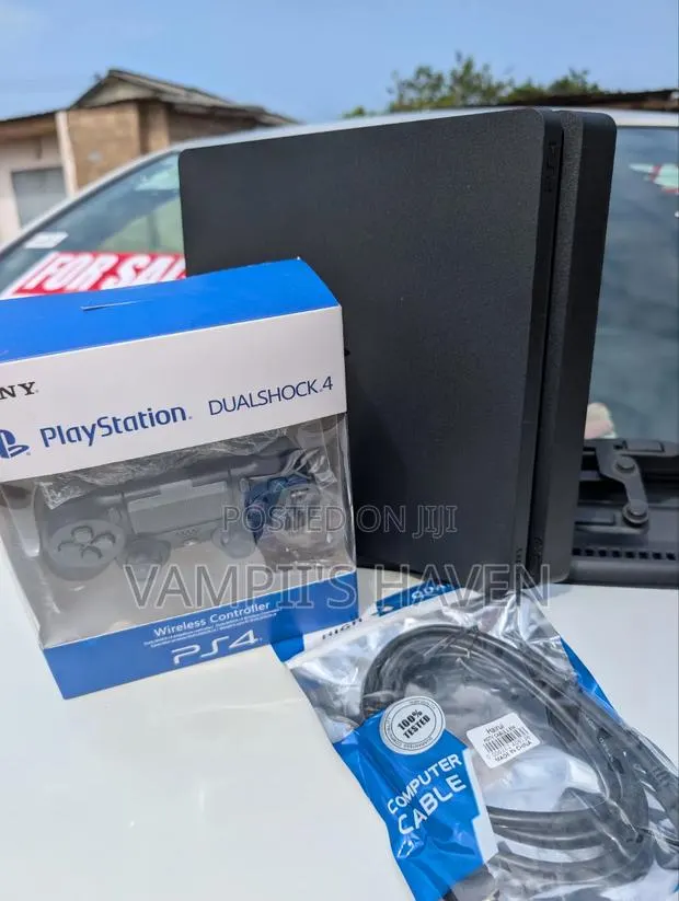 PS4 SLIM (Jailbreak) With FC27 and More · Photo 1