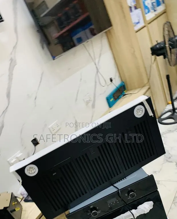 Best Classic Kenwood 90cm Extractor (90072/Ceramic Heat Range Hood · Photo 1