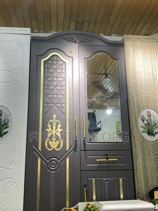 2n1 Quality Wardrobe · Photo 1