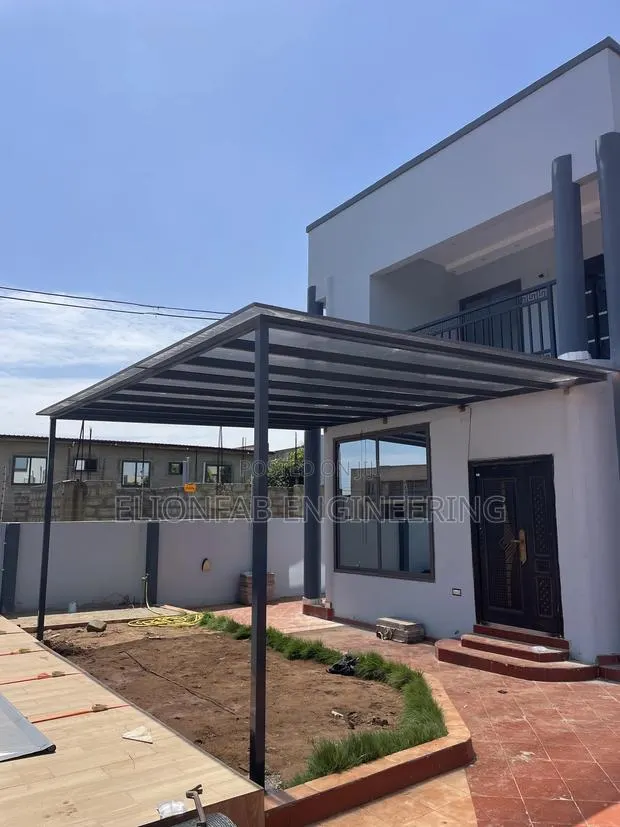 Metal Pergola · Photo 1