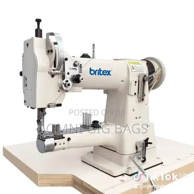 Cylinder Bed Sewing Machine · Photo 1