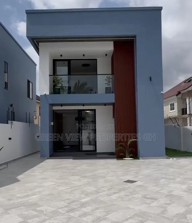 4bdrm Duplex in Oyarifa for sale · Photo 1