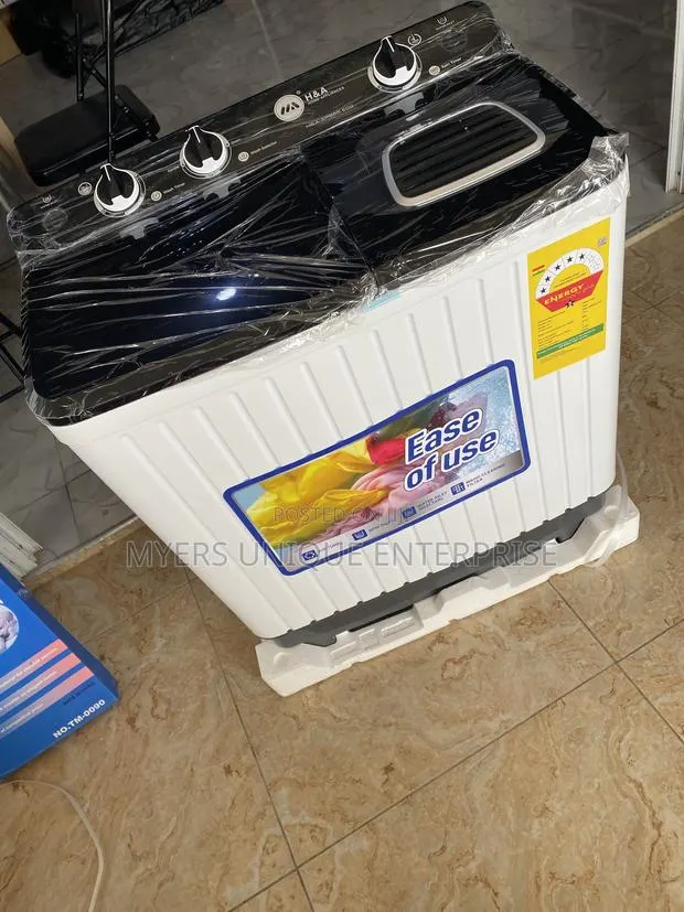 Power Saving Twin Tub Washing Machine - 5 Star Energy · Photo 1
