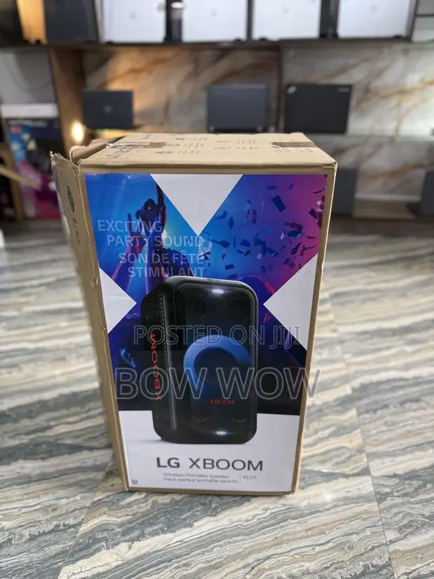 Lg Xboom Xl5s Portable Bluetooth Speaker · Photo 1