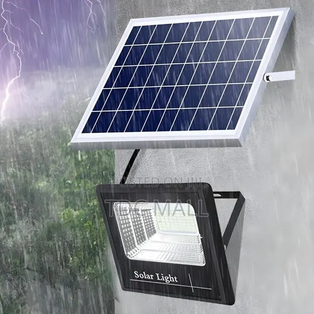Solar Flood Light 200 Watts · Photo 1