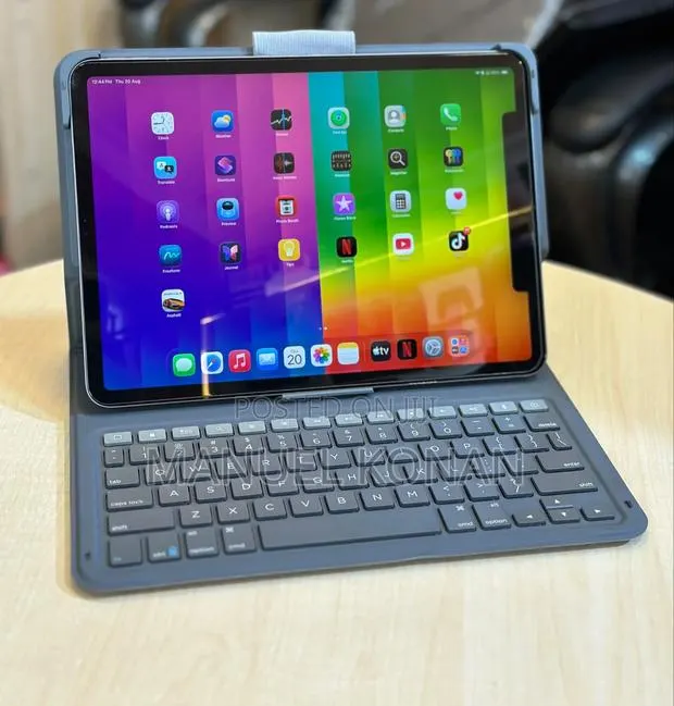 New Apple iPad Pro 11 (2020) 256 GB · Photo 1