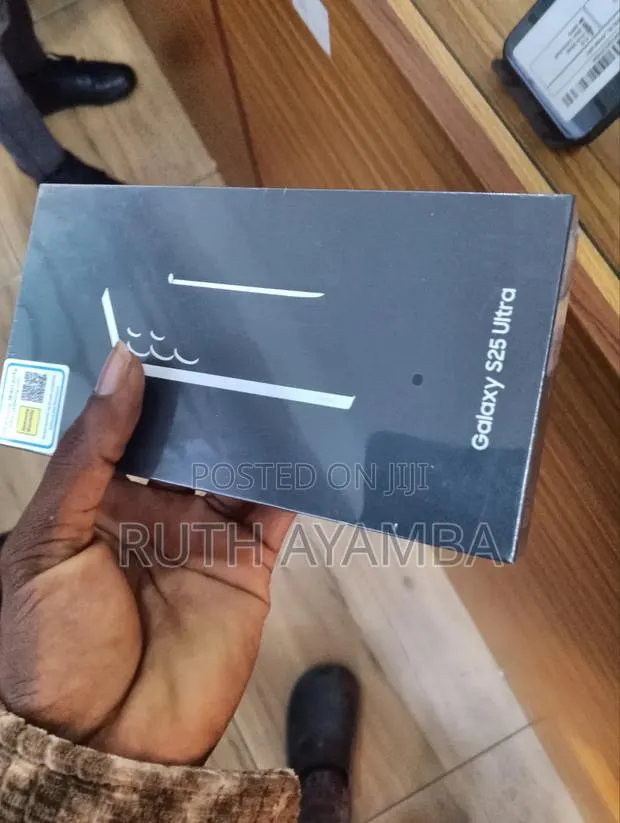 New Samsung Galaxy S25 Ultra 256 GB Blue · Photo 1