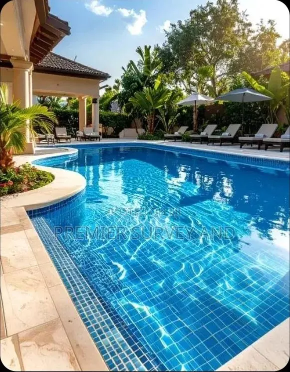 Modern Pool Builders for Homes · Photo 1