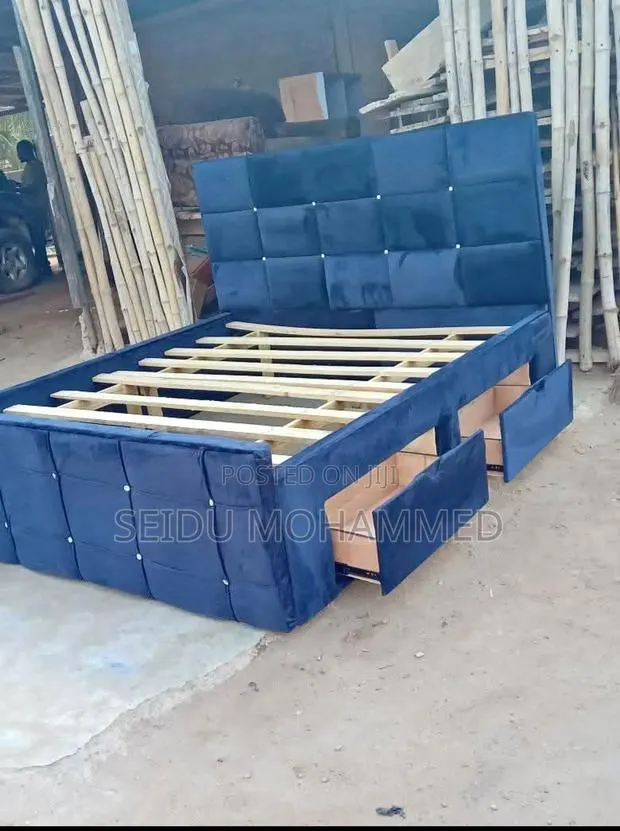 A Design Bed Frame With Side Withdrawals · Photo 1