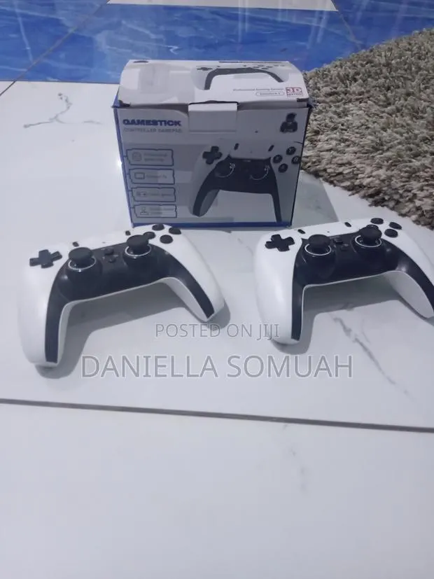 Game Stick. Playstation and Nintendo Games · Photo 1