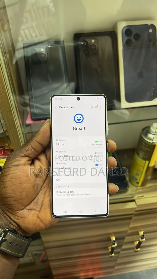 Samsung Galaxy S10 Lite 128 GB Silver · Photo 1