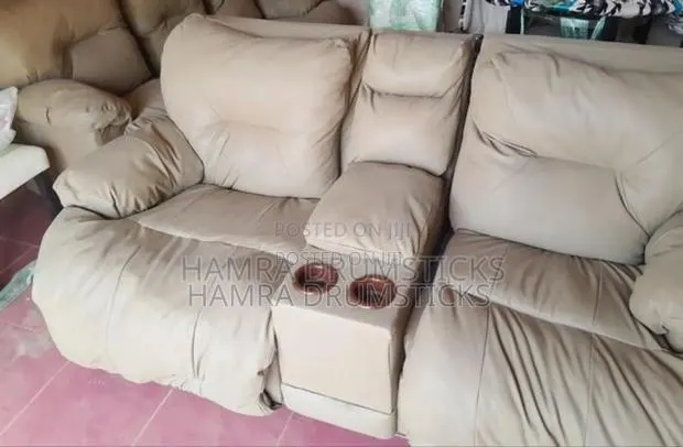 2 Set Recliner Sofa · Photo 1
