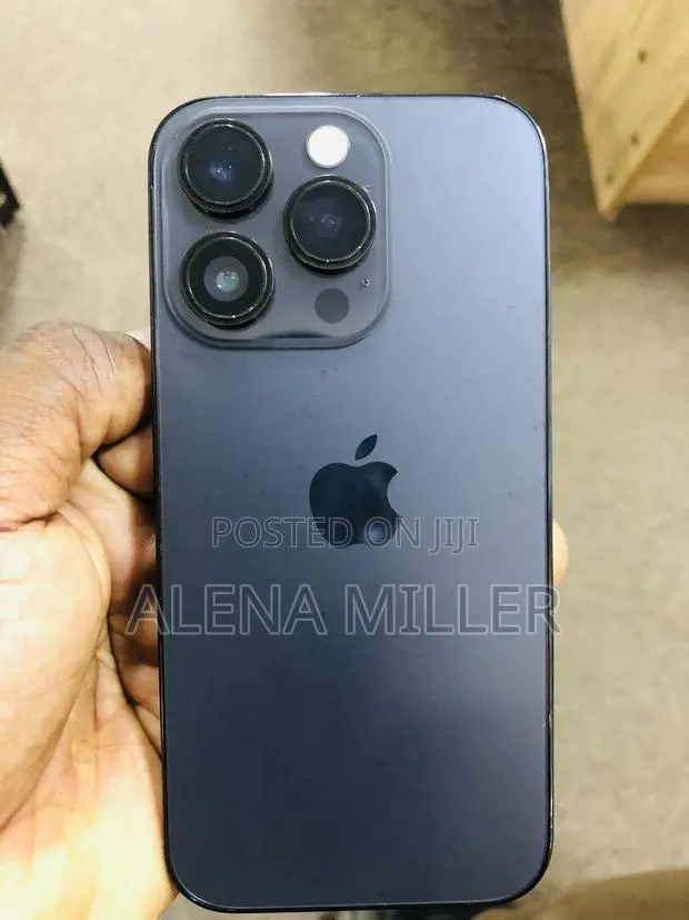 Apple iPhone 14 Pro 256 GB Gray · Photo 1