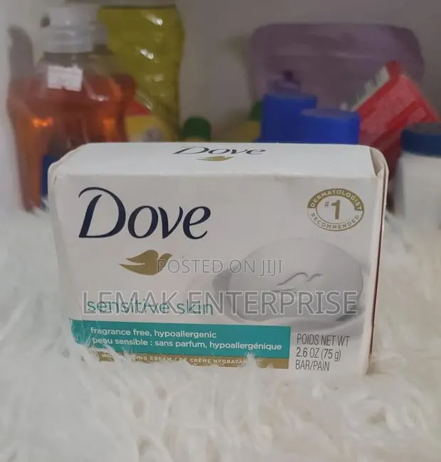 Dove Sensitive Skin Beauty Bar. 75 G · Photo 1