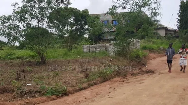 Land for Sale at Lake Side · Photo 1