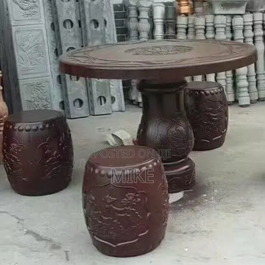 Stone Table · Photo 1