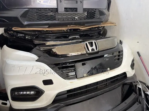 Honda HRV 2020 2021 2022 Front Bumper Complete · Photo 1