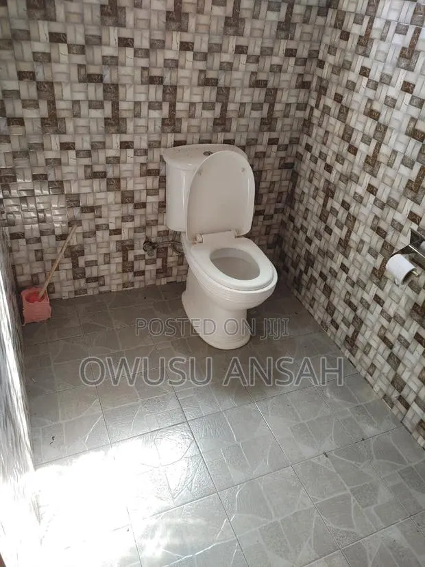 Furnished 2bdrm Apartment in Apatrapa Pokukrom, Kumasi Metropolitan · Photo 1