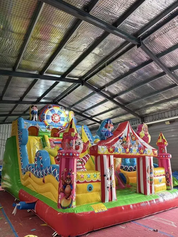 Bouncing Castle Large Size · Photo 4