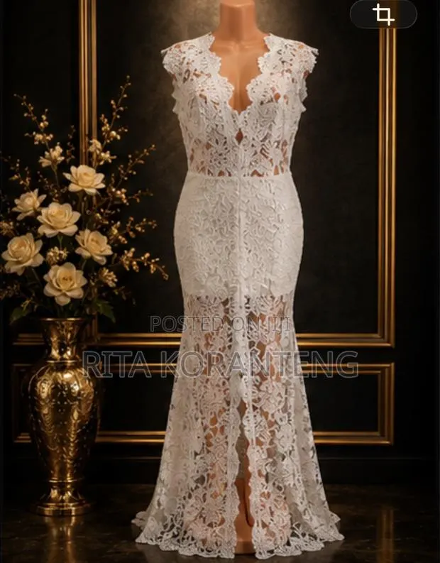 UK White Lace Mermaid Dress · Photo 1