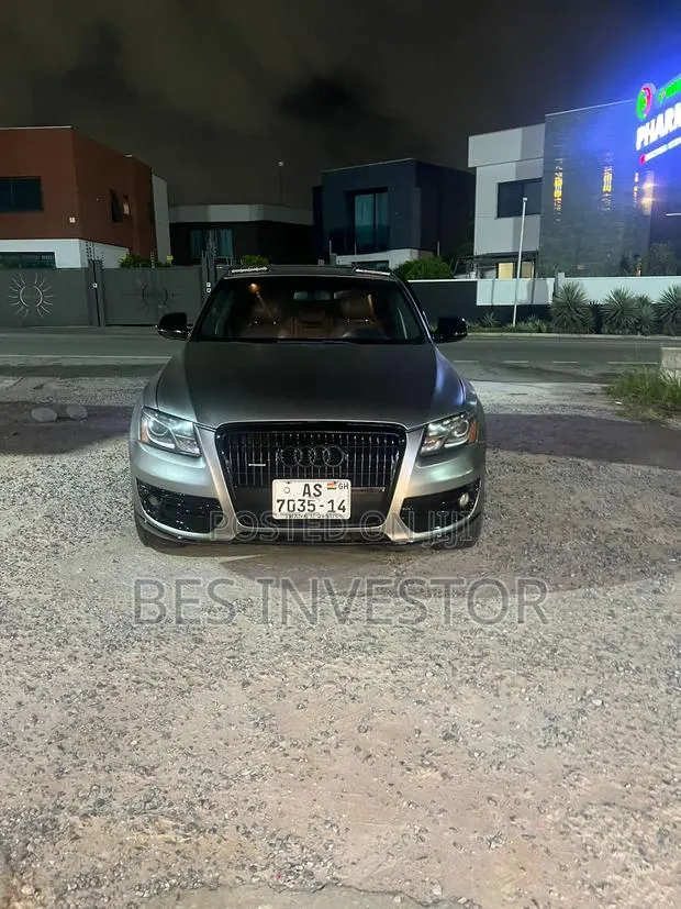 Audi Q5 3.0T Premium Plus quattro 4dr SUV AWD (3.0L 6cyl S/C 8A) 2014 · Photo 1