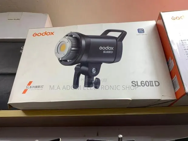 Brand New Godox SL60IID Led Vidoe Light. · Photo 1