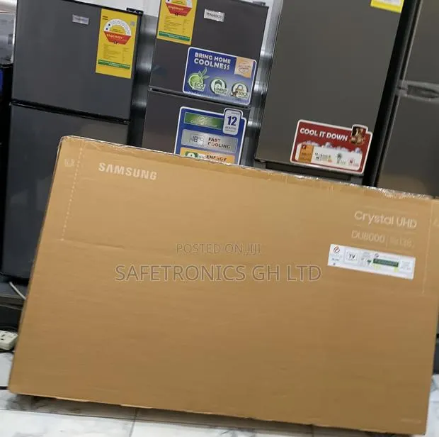 Valuable New Samsung 50" Crystal Uhd U8000f Smart Tv (2025) · Photo 1