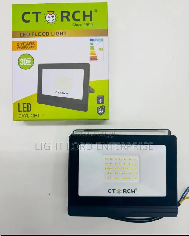 Flood Light 30w/50w/100w/200w Ctorch · Photo 1