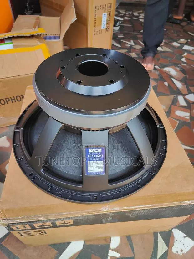 RCF Lf18x451 18-Inch Pair of Naked Speakers (3500watt) · Photo 1