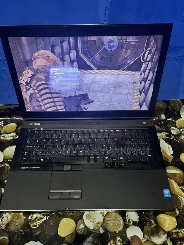 Laptop Dell Precision M6800 12GB Intel Core i7 SSD 256GB · Photo 1