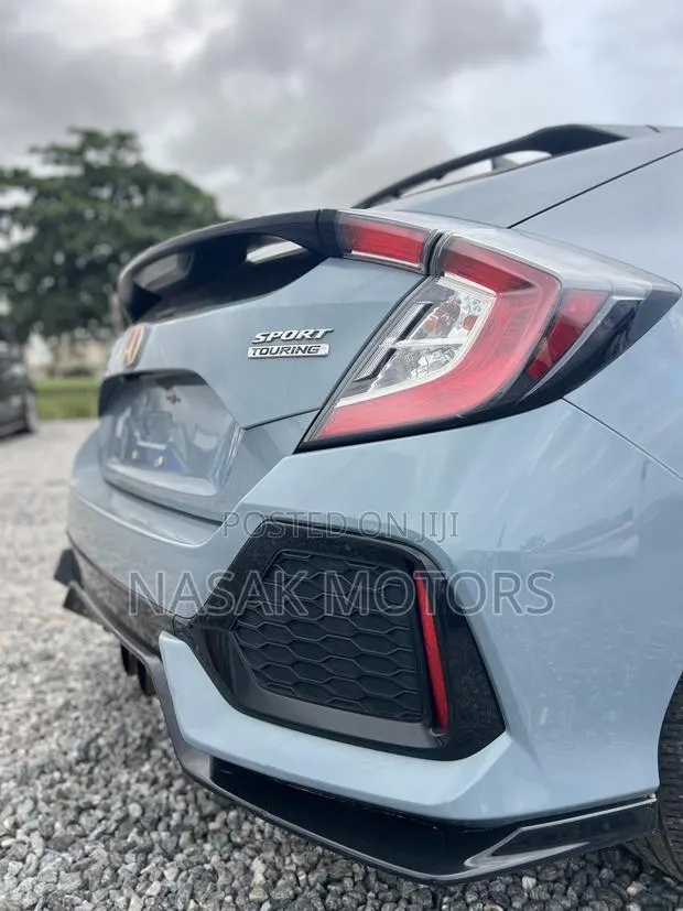 Honda Civic Sport Touring Hatchback 2018 Gray
