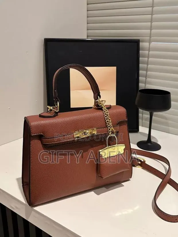 Wholesale Bags · Photo 1