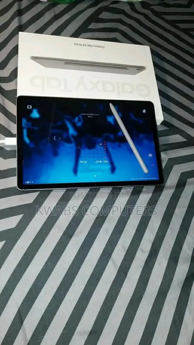 New Samsung Galaxy Tab S9 FE 256 GB Gray · Photo 1
