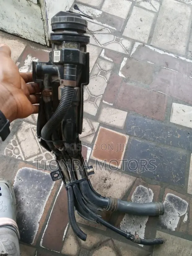 Kia Morning Petrol Tank Filler Neck · Photo 1